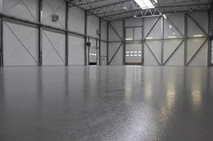 galeriaPosadzka epoksydowa w technologii zasypowej Quarzcolor Mono. 
